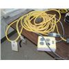 Image 1 : 4-WAY ELECTICAL CORD