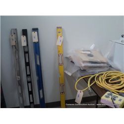 4' LEVEL, YELLOW