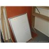 Image 1 : WHITE BOARD AND BULLETIN BOARD