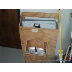 BOX: CONSTRUCTION SIGNS