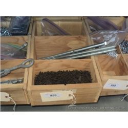 LOT: SCREWS & LAG BOLTS