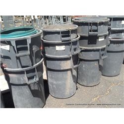 STATIONARY TRASH CAN