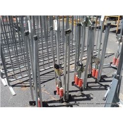 CONSTRUCTION FOLDING SIGN STAND