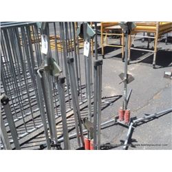 CONSTRUCTION FOLDING SIGN STAND