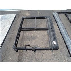 SCAFFOLDING SIDE RAILS ( SHORT)