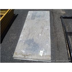 SCAFFOLDING FLOOR