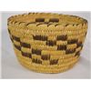 Image 1 : Vintage Tohono O'odham Woven Two Tone Basket