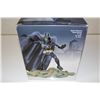 Image 2 : BATGIRL, LIMITED EDITION HAND PAINTED STATUE NEW IN BOX. 1175/1270
