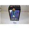 Image 2 : SUE STORM, PREMIER COLLECTION, MODEL NEW IN BOX 127/1500