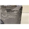 Image 3 : BATMAN BLACK COSTUME, ARTFX STATUE NEW IN BOX