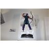 Image 3 : HAWKEYE, MUSEUM VERSION, LIMITED EDITION STATUE NEW IN BOX. 915/1000