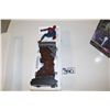 Image 3 : THE AMAZING SPIDER-MAN, 1:8 SCALE PAINTED STATUE NEW IN BOX. 2789/5000
