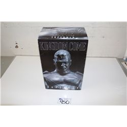 SUPERMAN KINGDOME COME, LIMITED EDITION STATUE NEW IN BOX. 2027/5000