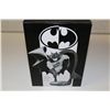 Image 2 : BATMAN BLACK AND WHITE, LIMITED EDITION STATUE NEW IN BOX. 1590/3500