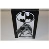 Image 2 : BATMAN BLACK AND WHITE, LIMITED EDITION STATUE NEW IN BOX. 2730/3300