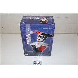 HARLEY QUINN 1:2 SCALE BUST, LIMITED EDITION. NEW IN BOX. 346/500