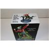 Image 2 : GREEN LANTERN, LIMITED EDITION SCULPTURE. NEW IN BOX. 899/2000