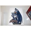 Image 3 : BATMAN, LIMITED EDITION STATUE (FIRST DESIGN BY JIM LEE) 1849/6000