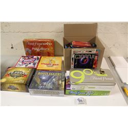 LARGE LOT OF VINTAGE COLLECTABLES INCLUDING PUSH BUTTON LED DIGITAL WATCH FROM 70S, RED DISPLAY (NEW