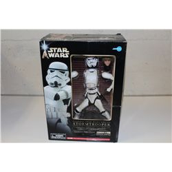 STAR WARS- STORMTROOPER, ARTFX 1:7 SCALE PRE-PAINTED VINYL MODEL KIT, NEW IN BOX