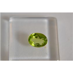 Very Nice Peridot Gemstone  1.55ct  Oval Cut  8 x 6mm