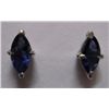Image 1 : 1.500g Earring of Blue Sapphire in silver