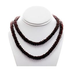 Natural Mozambique Garnet Pillet Beads Necklace