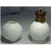 Image 8 : VINTAGE MINI MINIATURE HOBNAIL MILK GLASS GLOBE OIL LAMP 6 5/8" TALL