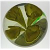 Image 8 : Yellow Flower Glass Paperweight