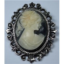 VINTAGE VICTORIAN REVIVAL CARVED CAMEO BROACH
