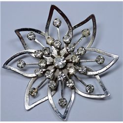 FLOWER AND RHINESTONE FLOWER SHAPED BROACH. BROACH CAN BE WORN AS A NECKLACE