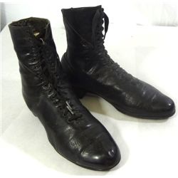 VICTORIAN BLACK LEATHER LACE UP LADIES BOOTS