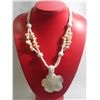 Image 1 : 435CTW PHILIPPINE CAPIZ FLOWER PENDANT BEADED NECKLACE
