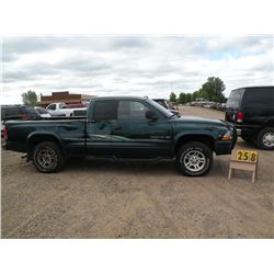 1998 Dodge Dakota -has  weak brakes 1B7CG22Y3WS573514