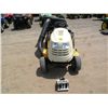 Image 2 : Cub Cadet LT 1042