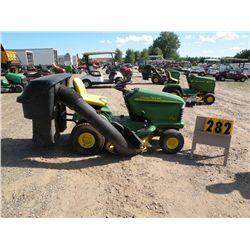2003 John Deere LT160 w/42" deck & bagger M0L160D418585