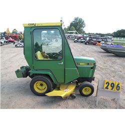 John Deere 318 w/deck, cab, blower, weights, chains MOO318X285558