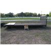 Image 1 : 20' flatbed take off w/dump hoist