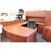 Image 1 : AUTUMN MAPLE BOW FRONT U-SHAPE EXECUTIVE DESK WITH HUTCH