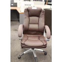 BROWN LEATHER HIGH BACK EXECUTIVE CHAIR (13)
