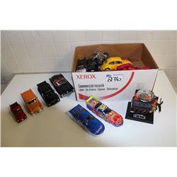 LARGE LOT OF ASSORTED LOOSE DIE-CAST MODEL AUTOMOBILES