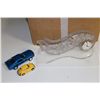 Image 2 : BOX LOT OF ASSORTED LOOSE DIE CAST, PLUSH TOYS, HOT WHEELS LOGO WITH CLOCK AND LOOSE HOT WHEELS