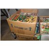 Image 2 : 8 BOXES OF ASSORTED COMICS BRONZE TO NEW