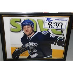 LARGE LOT FRAMED AUTOGRAPHED HOCKEY PICTURES