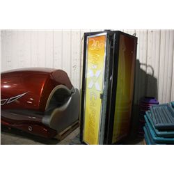 SUN CAPSULE UPRIGHT TANNING BOOTH