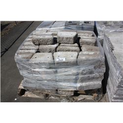 PALLET OF LANDSCAPE BLOCKS