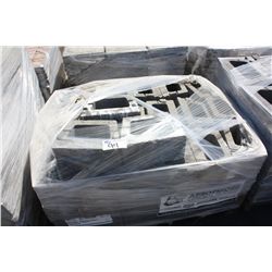 PALLET OF LANDSCAPE RETAINING WALL BRICKS