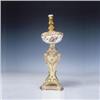 Image 1 : Quinqu‚ en porcelana alemana, ffs. S.XIX Altura: 56 cmsRestaurado y faltas...