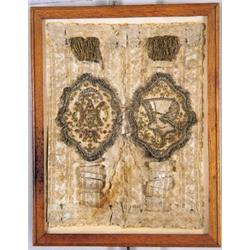 Cuadro bordado. Trabajo español, mediados S.XIX. Medidas: 30 x 24 cms.Panel bordado con la Virgen...