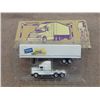 Image 1 : Perdue Tractor Trailer 1/64 Scale Ertl
